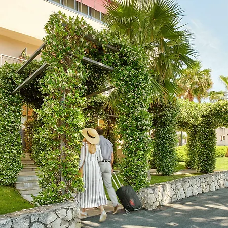 ディオクレツィアン ＆ レジデンス ホテル