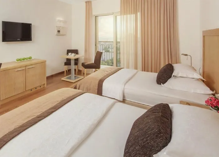 ディオクレツィアン ＆ レジデンス ホテル 4*