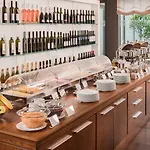 Dioklecijan Hotel&residence Hotel 4*