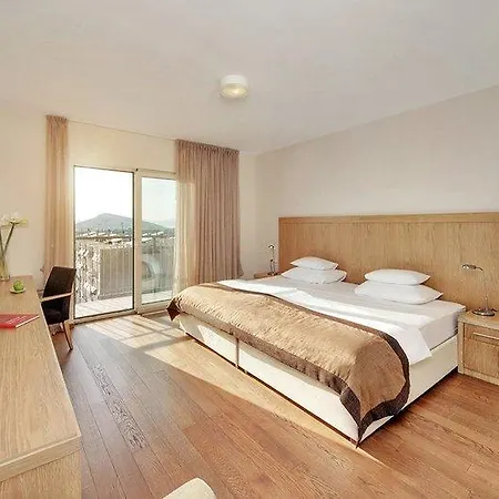 Hotel Dioklecijan & Split