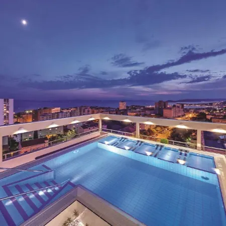 Dioklecijan & Otel 4*