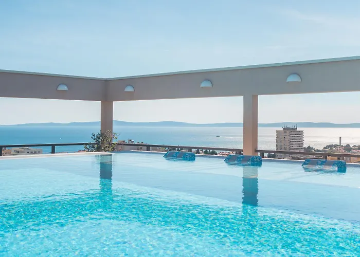 戴克里先酒店 酒店 4*